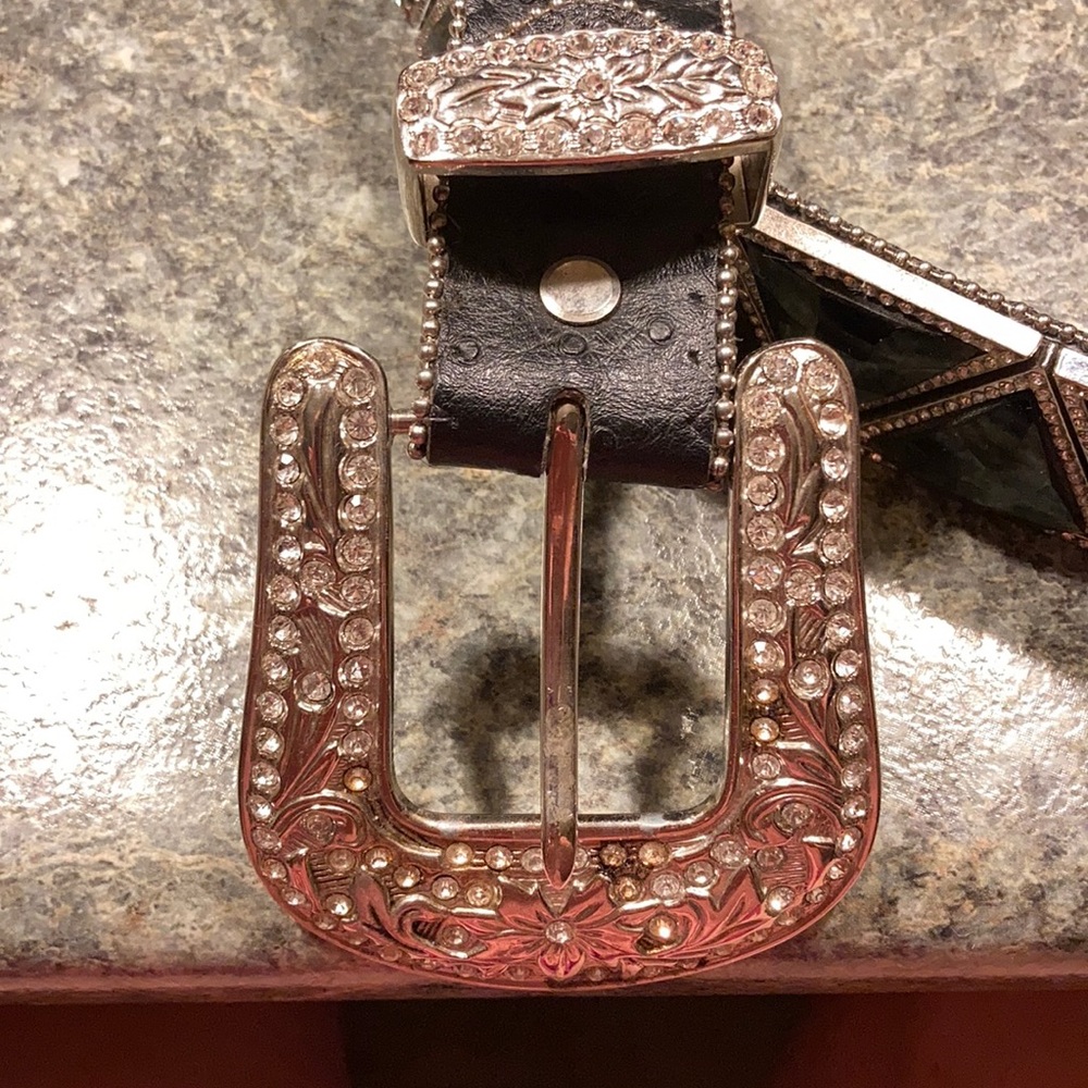 Woman’s Rhinestone Belt